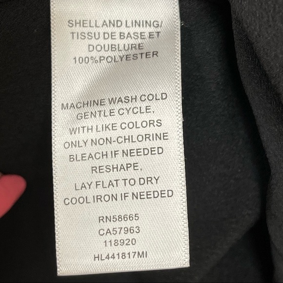 CHELSEA28 Floral Surplice Sleeveless Dress‎ - Picture 5 of 8